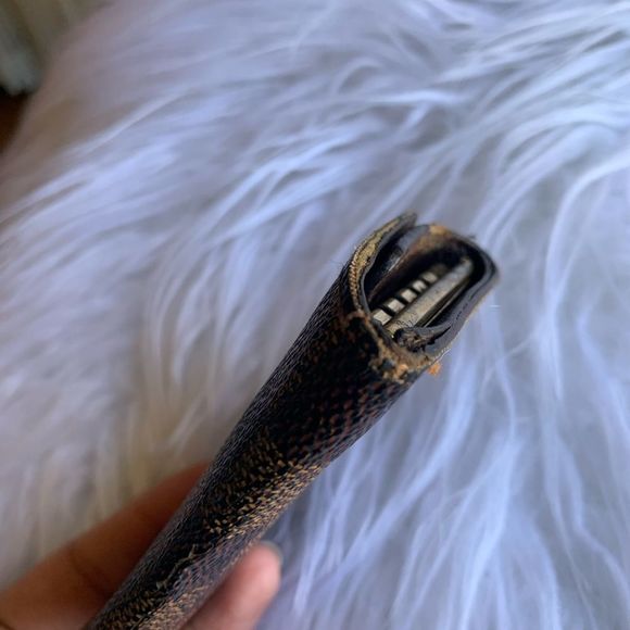 ⚜️✨ LOUIS VUITTON DAMIER EBENE 6 key Holder❤️✨⚜️ - Picture 10 of 12